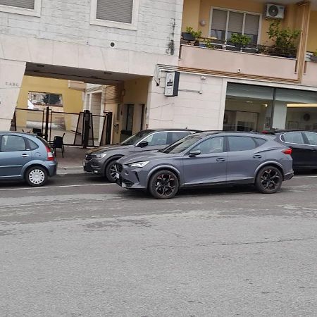 Appartamento Sotto Il Castello Matera Esterno foto