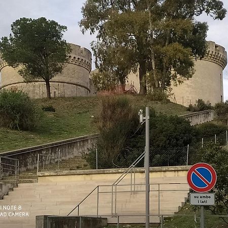Appartamento Sotto Il Castello Matera Esterno foto